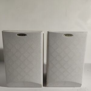 Pair Rare White Velodyne CHT-14WV Bookshelf Satellite Speakers 2002